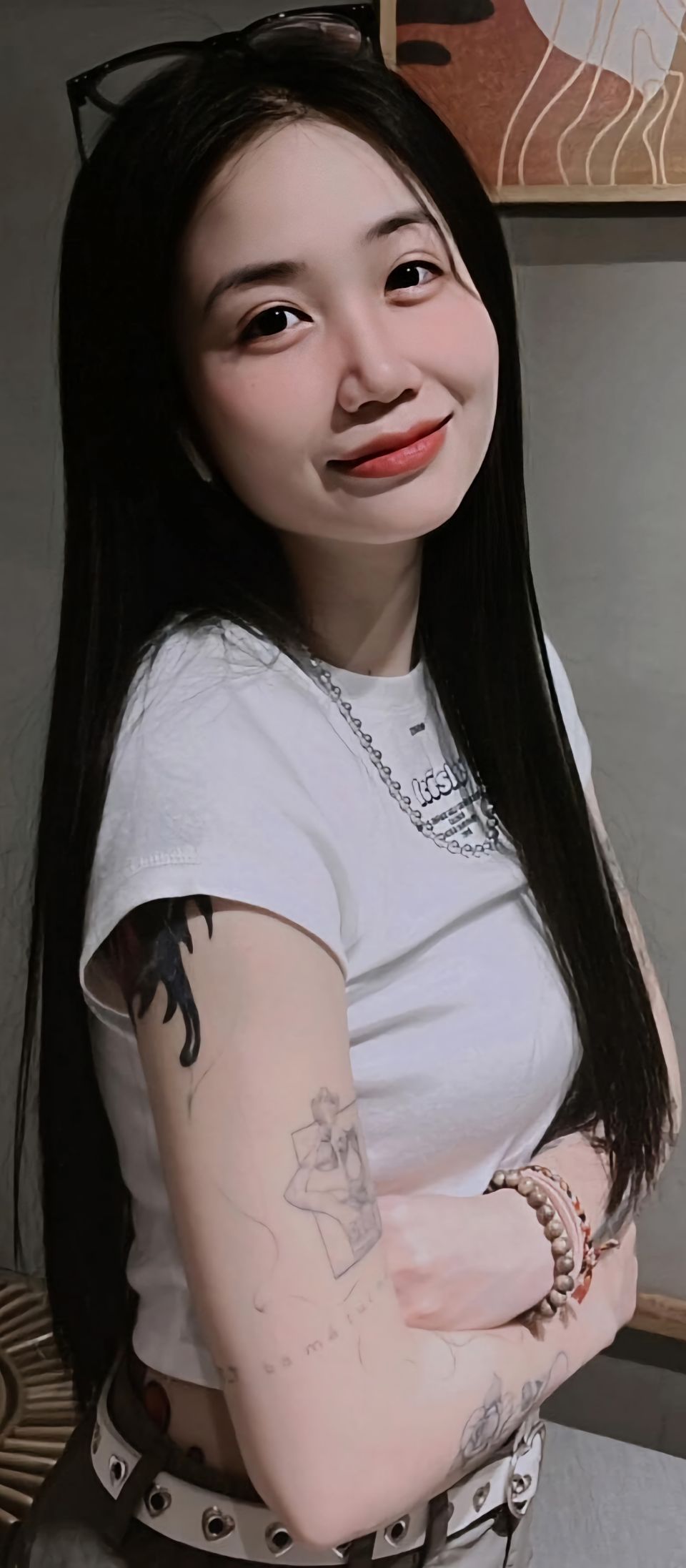 Asian Vietnam Girl Tattoo - Lại Nguyễn Quỳnh Vy