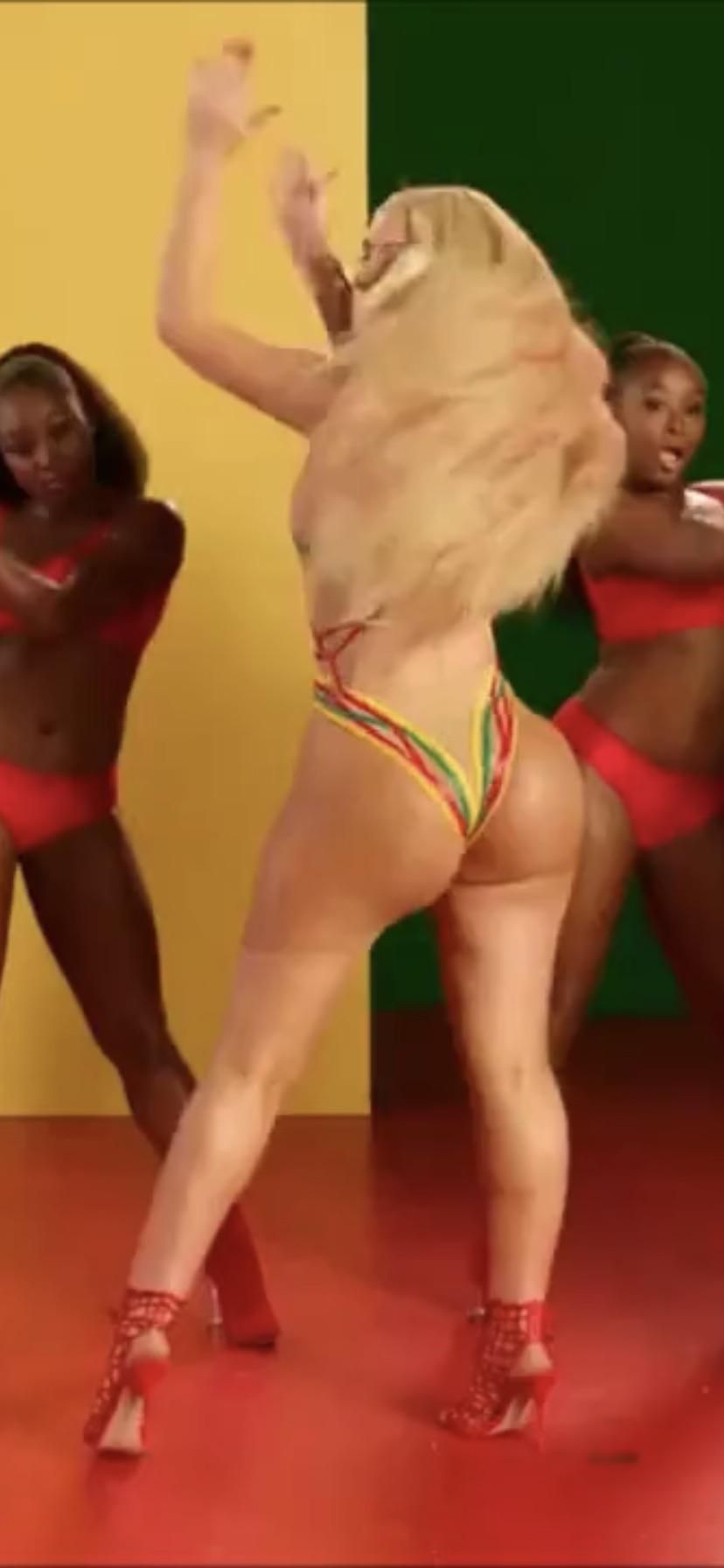 https://peekgirls.com/video/iggy-azalea-fap-jerk-off/