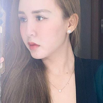 Asian Vietnam Girl Selfie - DJ Kiều Max