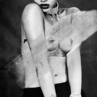 Rihanna’s thick pierced nipples