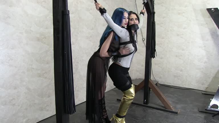 Superheroine Tortured By A Witch