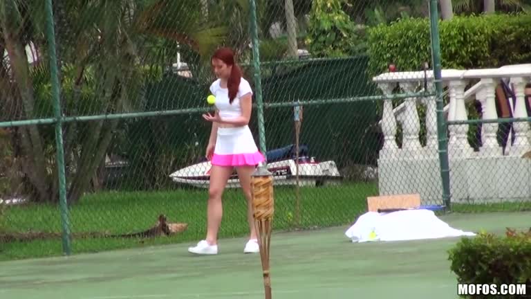 Melody Jordan Fucked By The Tennis Court