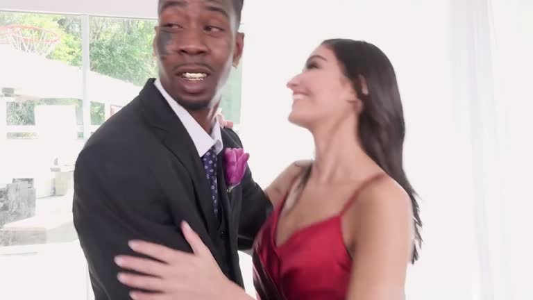 Emily Willis Pre-Prom IR Anal