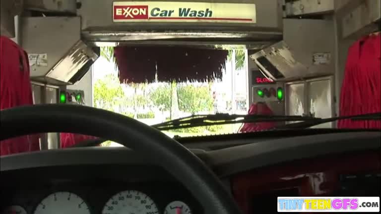 BrookeSkye Masturbating Tight Pussy While In Carwash