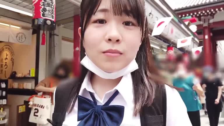 I Was Invited By A Girl From The Next Class To Go On A Date In Tokyo [Decensored]