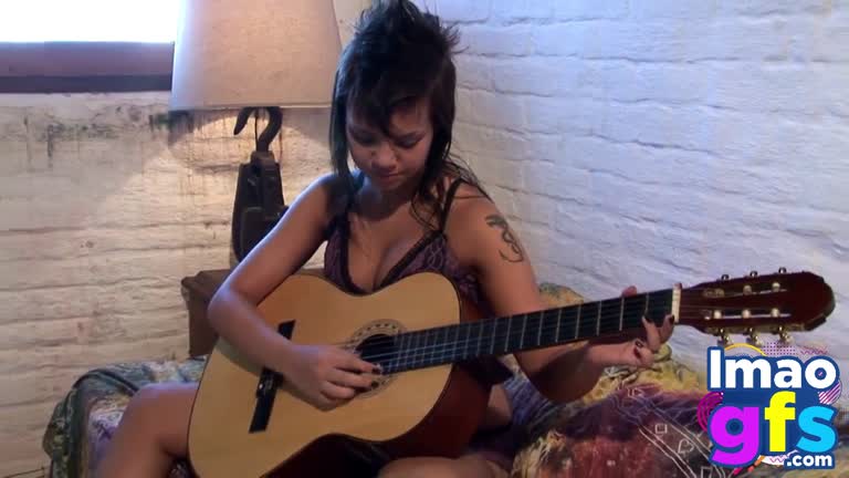 Hot Paul Showing Her Medium Tits And Pussy With Guitar