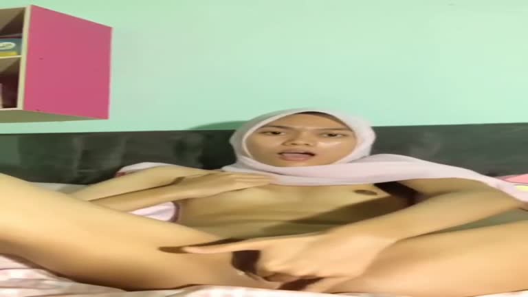 Jilbab Live Show Masturbation