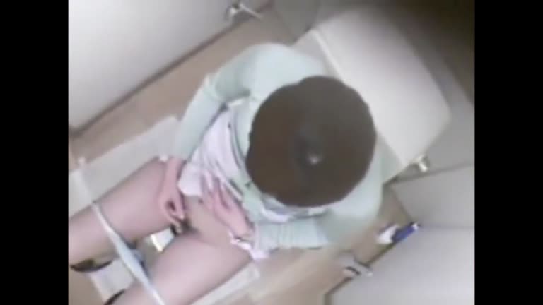 Asian Sister-in-law Caught Fingering On The Toilet