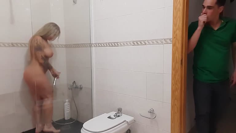 Paja En El Baño