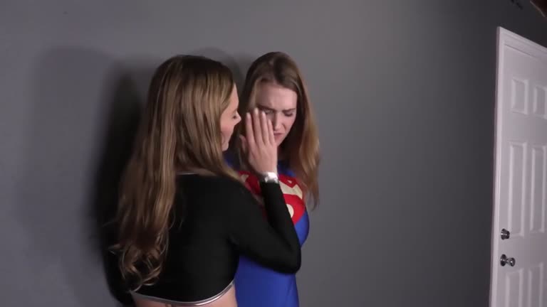 Supergirl Vs Supergirl Domination