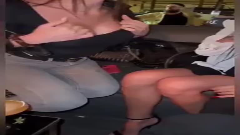Italian Girls Flashing Tits