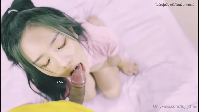 Thai Girl Getting A Creampie