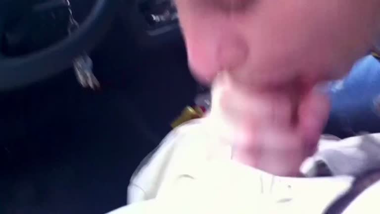 Brunette Blowjob In Car Outdoor