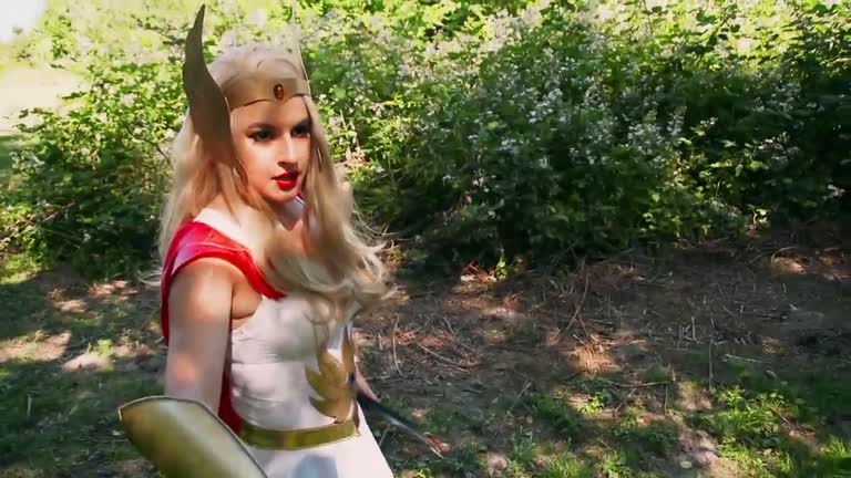 She-Ra Heroine