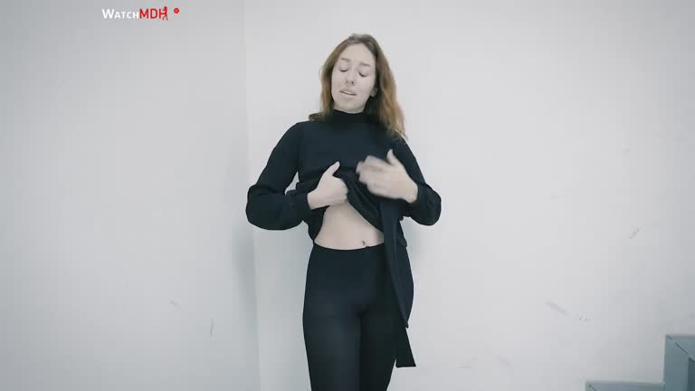 XXL Casting XVI - Adelle - Ihr Erstes Mal Analsex!