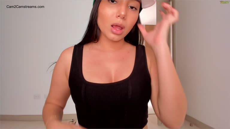 Nice Natural Latina Teen Girl With Big Ass