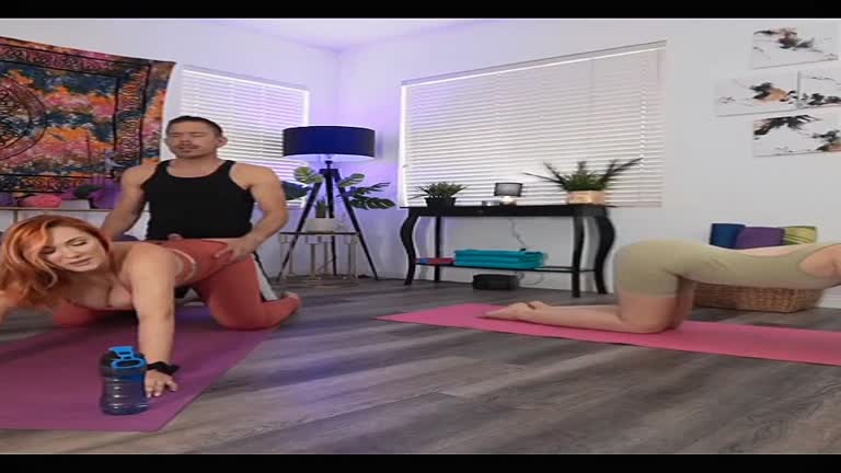 Milfyoga001