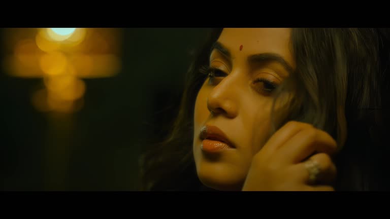 Actress Shamna Kasim Aka  (poorna) Hot Scene. HD