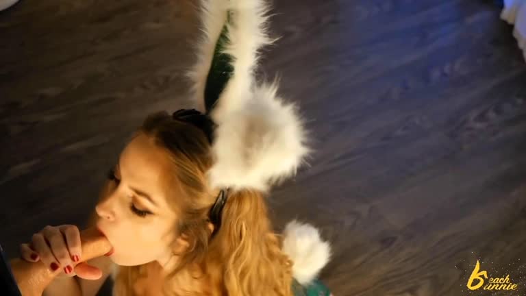 Christmas Bunnie BJ