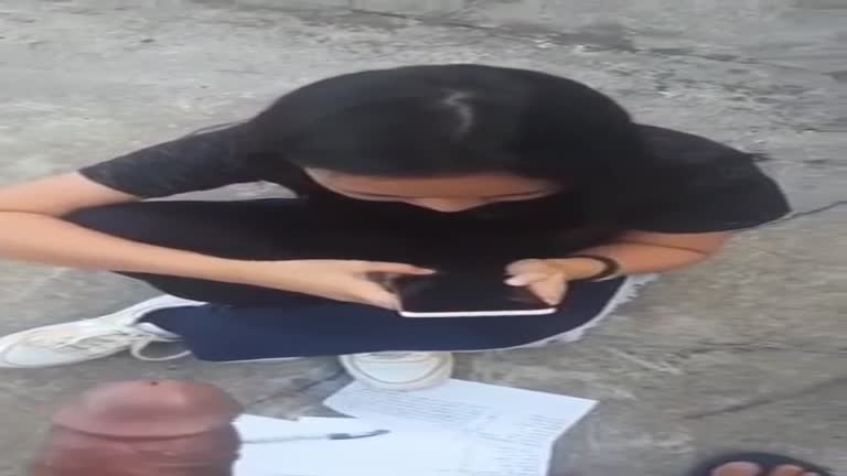 Pinay Student Fuck In School Rooftop