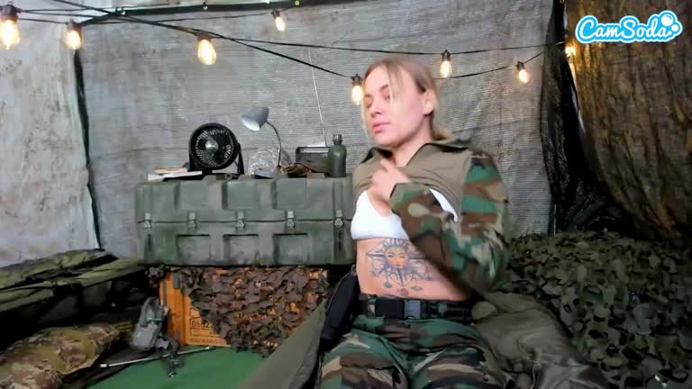 Camsoda-Blonde Soldier With Big Ass Rubs Her Pussy