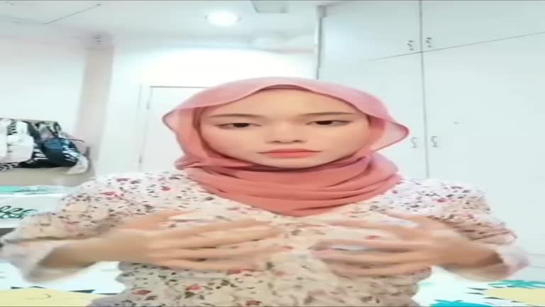 Hijab Masturbation Indonesia Girl