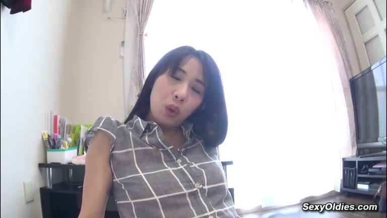 Small Tits Asian MILF Maiko Saeki Fucked POV By Yasushi Goto