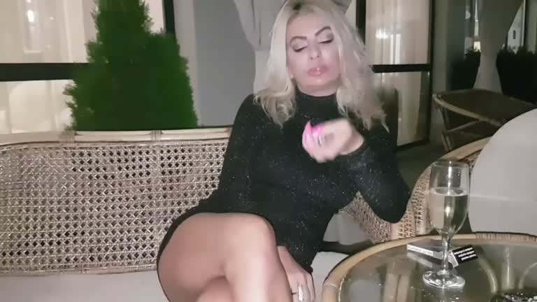 Tinder Date- Russian Girl Public Fuck With American Man