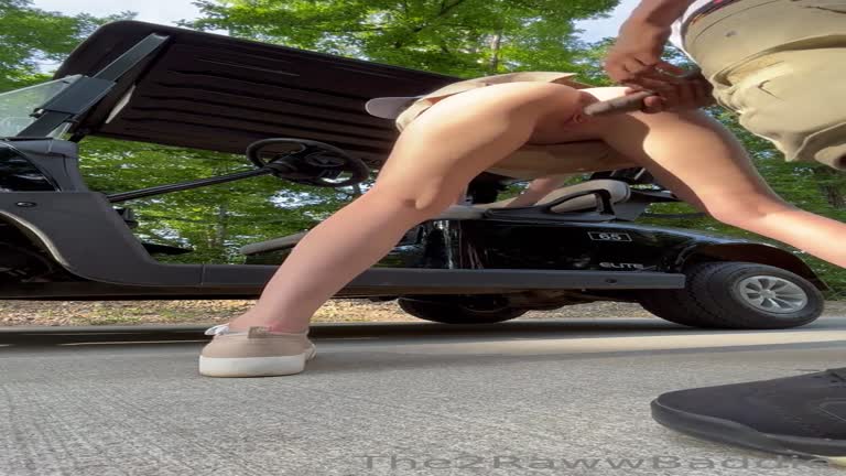 Petite Blond Like To Play Golf