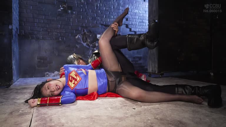 SPSD-07 Heroine Hunting SuperLady