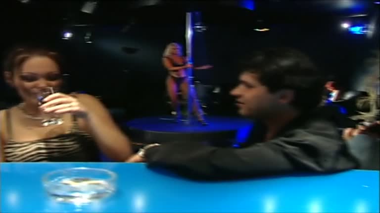 Krystal De Boor  (2001)