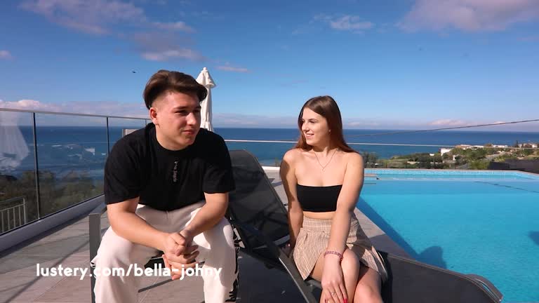 Petite Russian Amateur Gets Boned Outdoors - Lustery