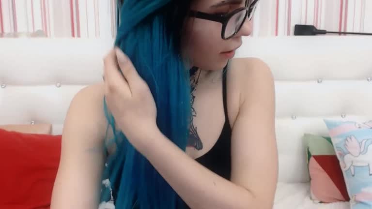 Blue Haired Tattooed Lady And Her Amazing Teased Performance Live