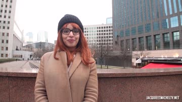 Maria, 25 years old, secretary at La Défense!