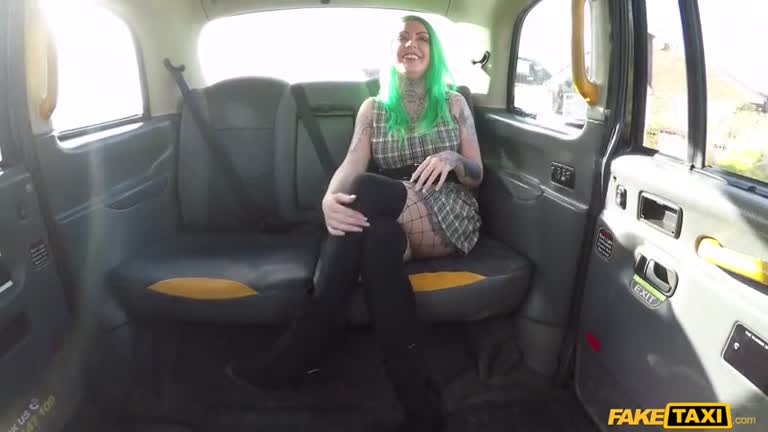 Madison Phoenix Enjoys Her Taxi Driver