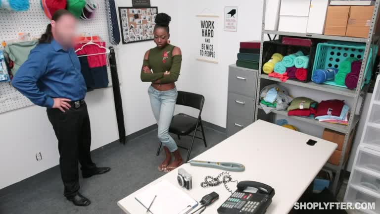 ShopLyfter - Amari Anne