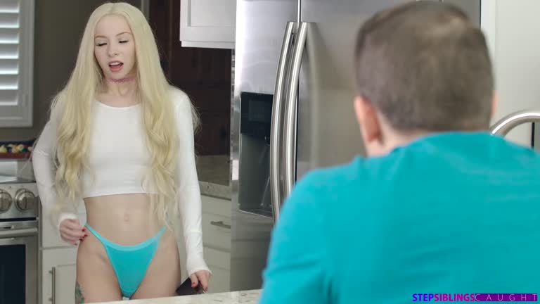 Kenzie Reeves - StepSiblingsCaught /NP - 2021.03.23./